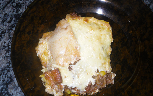 Lasanha de pão francês amanhecido