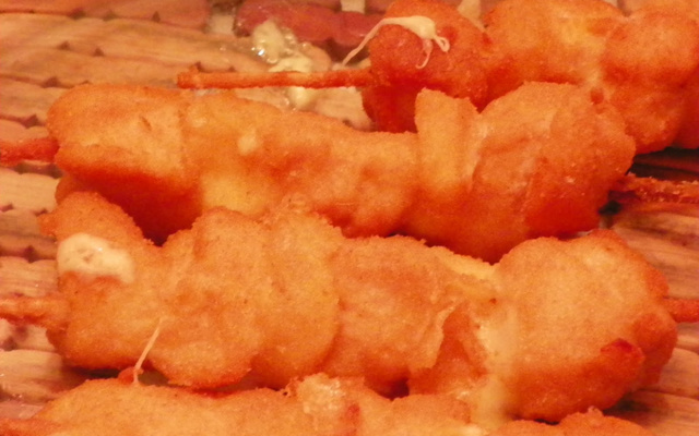 Espetinho de mussarela