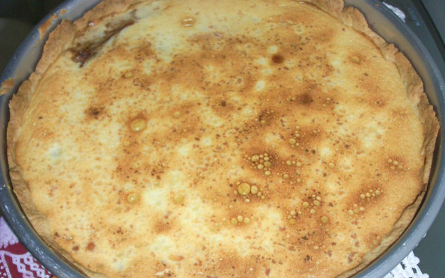 Torta de goiabada com ricota