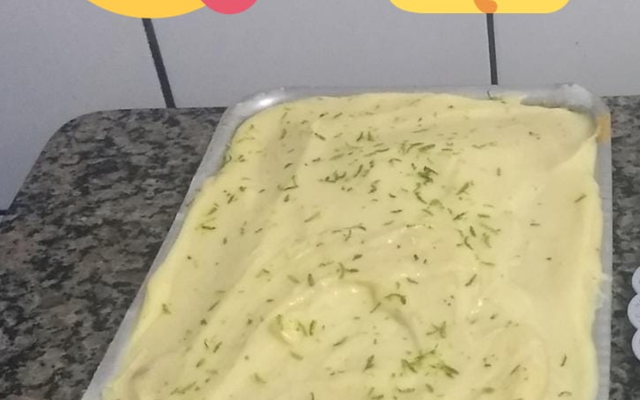 Delícia de bolo de limão