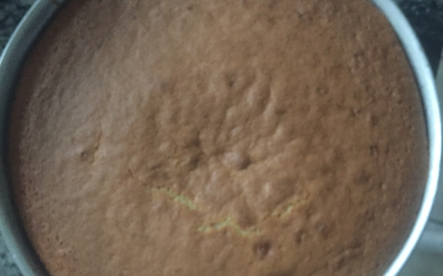 Bolo de baunilha bem simples