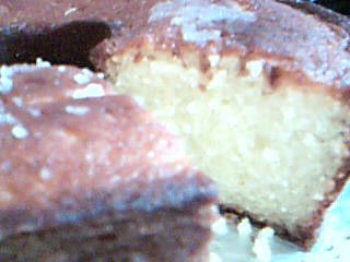 Bolo amanteigado de laranja