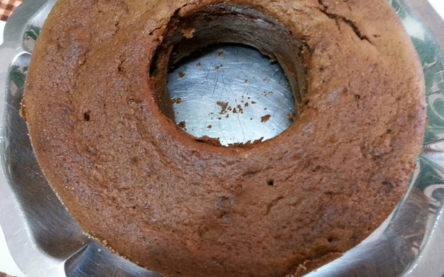 Bolo prático de nozes e maçã