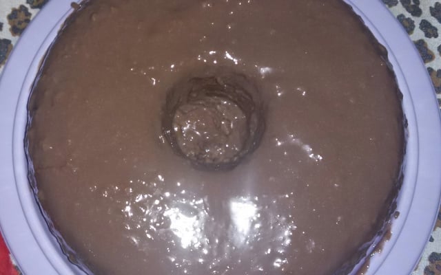 Cobertura de chocolate para bolos