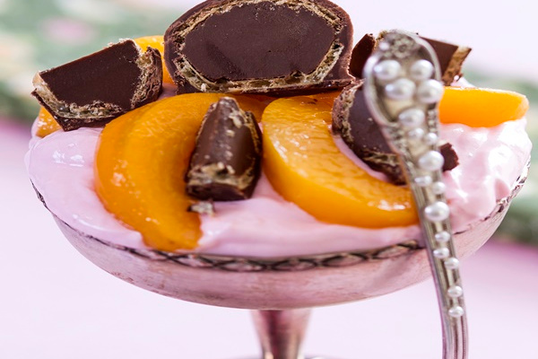 Taça de Pêssego e Sonho de Valsa