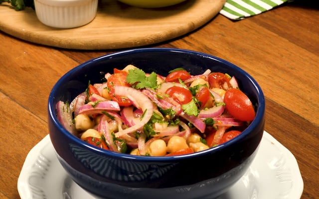 Salada de grão-de-bico