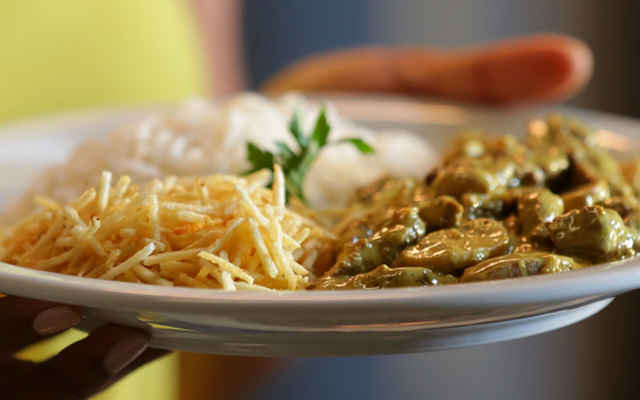 ESTROGONOFE DE CARNE