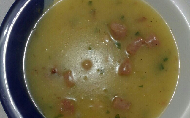Caldo de mandioca