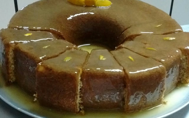 Bolo de aveia com laranja