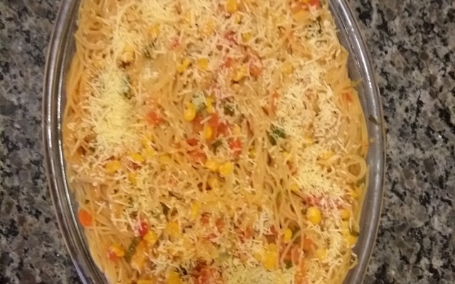 Macarrão de almoço de domingo rápido e fácil