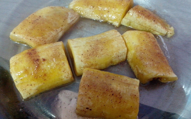 Banana da terra frita no micro-ondas