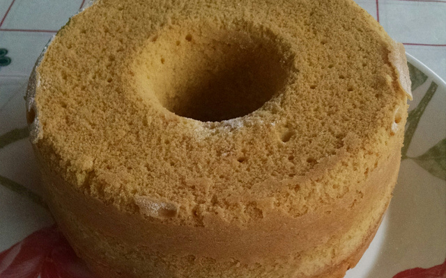Bolo de fubá com leite de coco