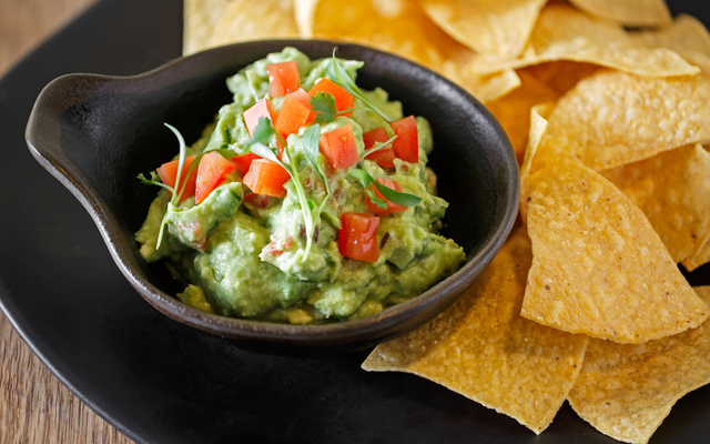 Guacamole rápida e cremosa