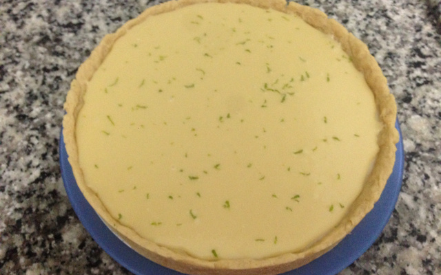 Torta de limão com chocolate branco