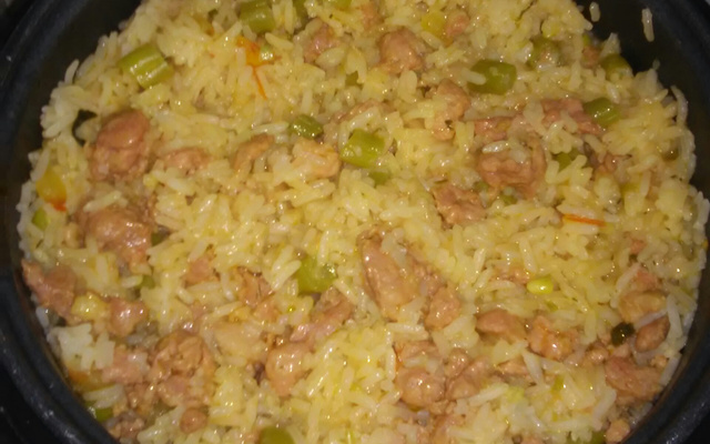 Risoto caipira de linguiça fresca