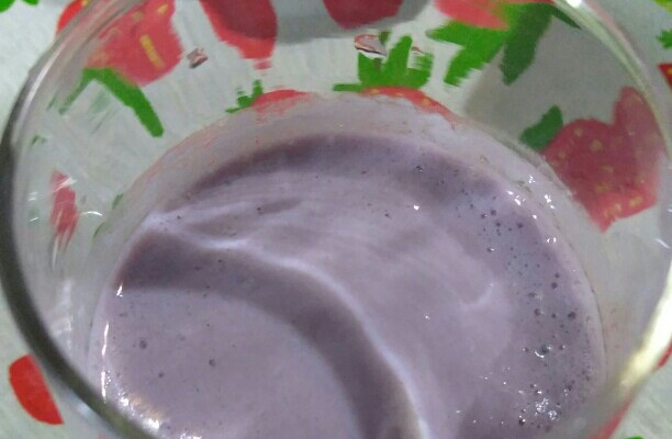 Batida de vinho com leite condensado