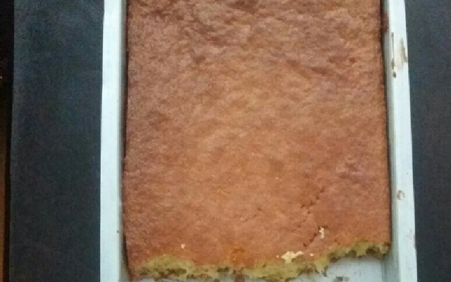 Bolo de fubá com coco