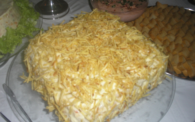 Torta de frango com pão de fôrma