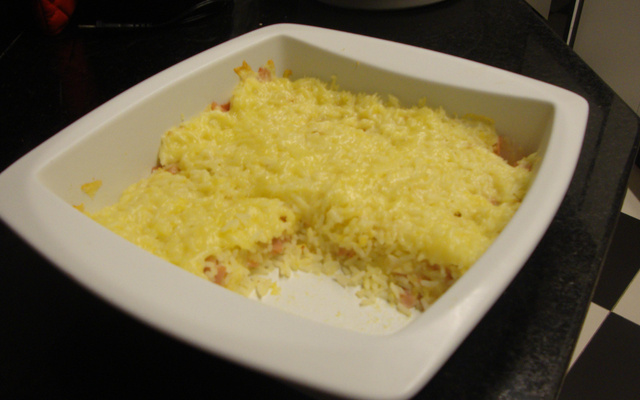 Arroz de forno com milho delicioso