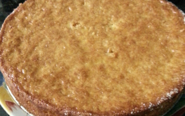 Bolo de laranja molhadinho