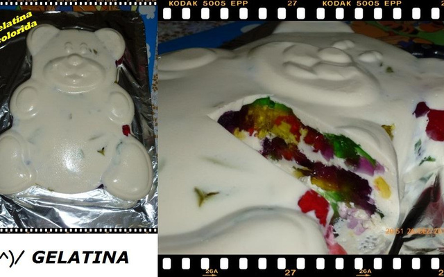 Gelatina colorida