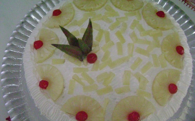 Bolo delicia de abacaxi