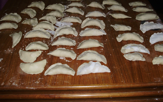 Massa caseira para pastel