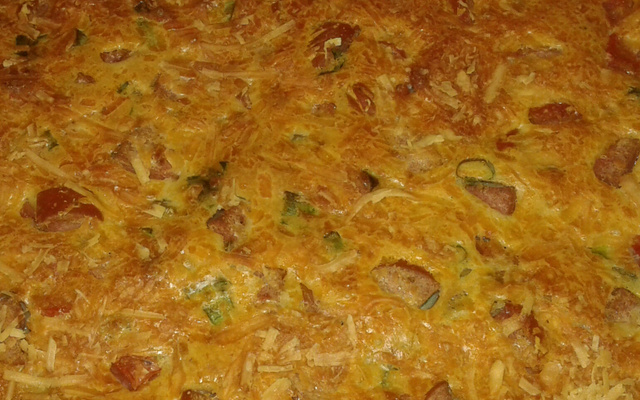 Torta deliciosa e fácil de salsicha