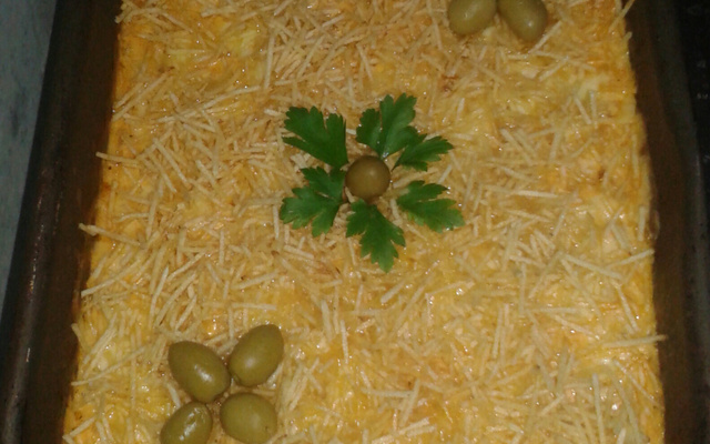 Fricassê de frango (rápido, simples e prático)