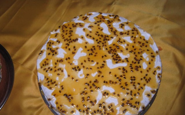 Torta mousse de maracujá