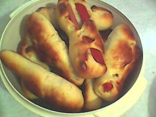 Pão de leite com salsicha