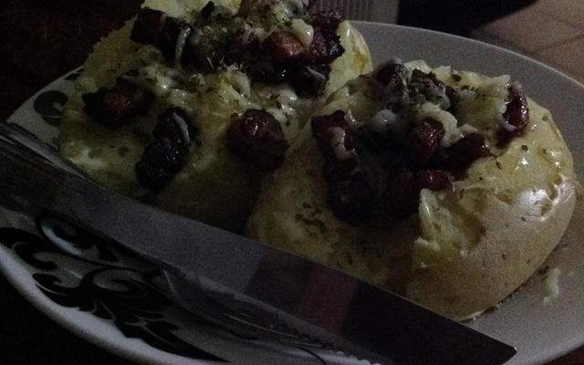 Batata recheada fácil