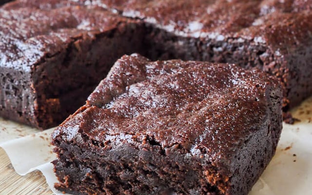 Fudge brownie