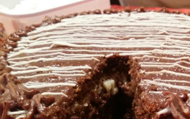 Bolo de iogurte e creme de avelã