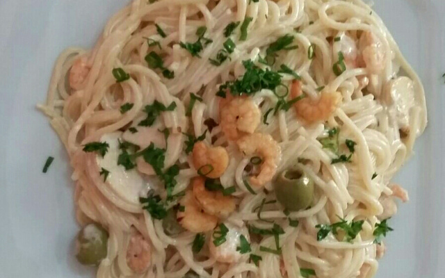 Espaguete de camarão à la Cristina