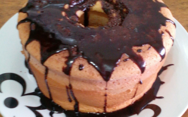 Bolo com 3 ingredientes