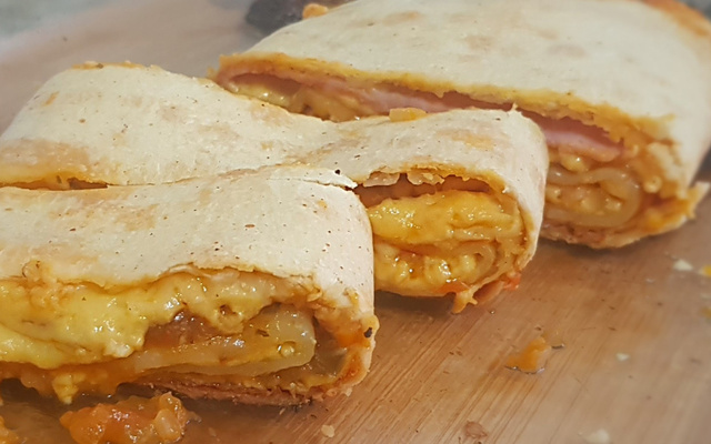 Rocambole de massa de Pastel