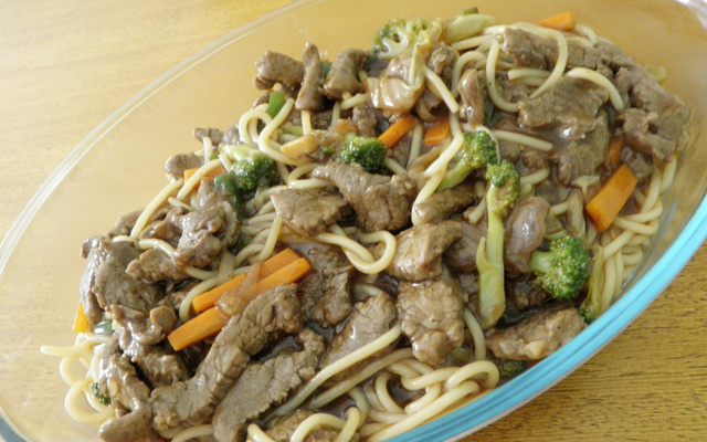 Macarrão shopy suey