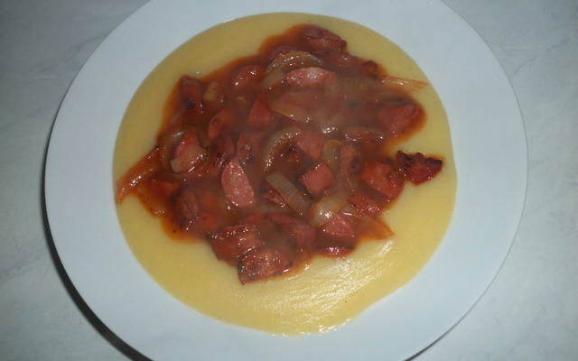 Angu de linguiça do Sergio