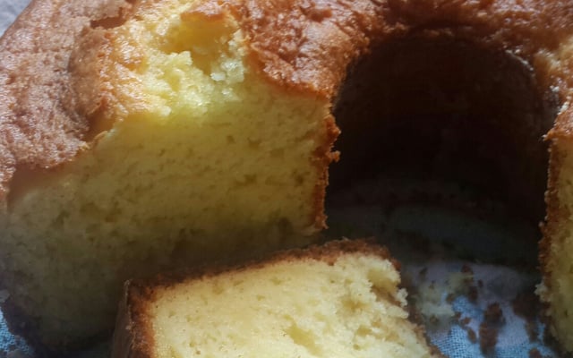 Bolo fácil de laranja sem glúten