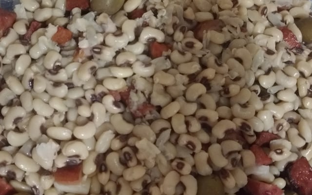 Salada de feijão fradinho