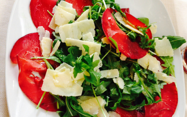 Bresaola com limão siciliano