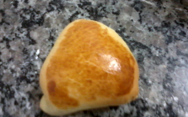 Esfiha com massa de iogurte