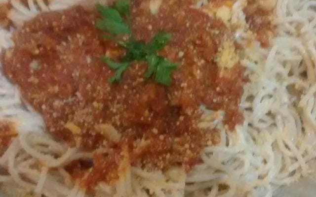 Macarrão com requeijão e carne seca