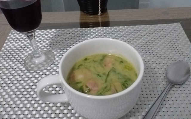 Caldo verde sem batata