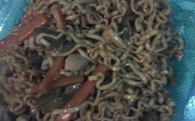 Yakisoba -  facinho, facinho