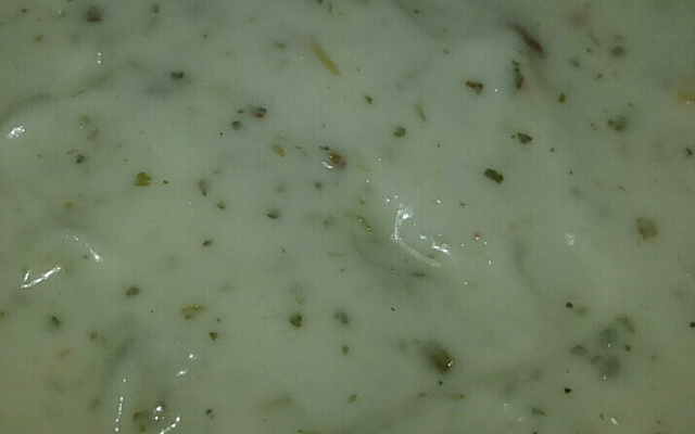 Creme de alho temperado