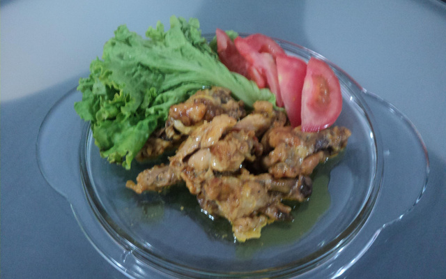 Coxinhas de frango ao molho mostarda