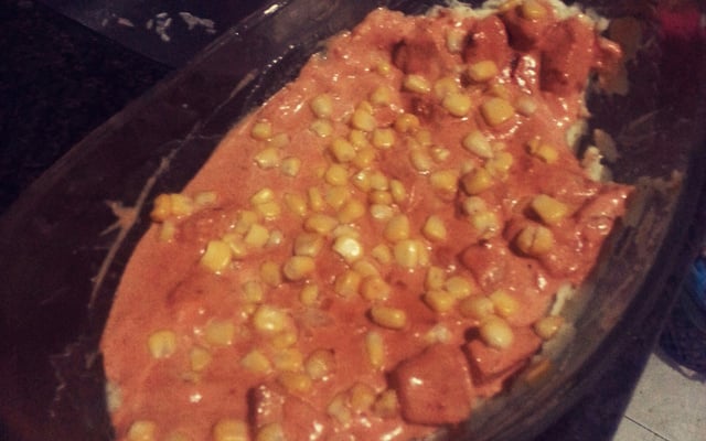 Purê de batatas com estrogonofe