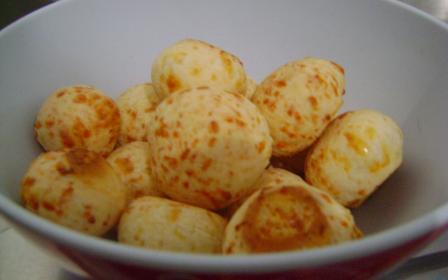Pão de queijo 3 ingredientes